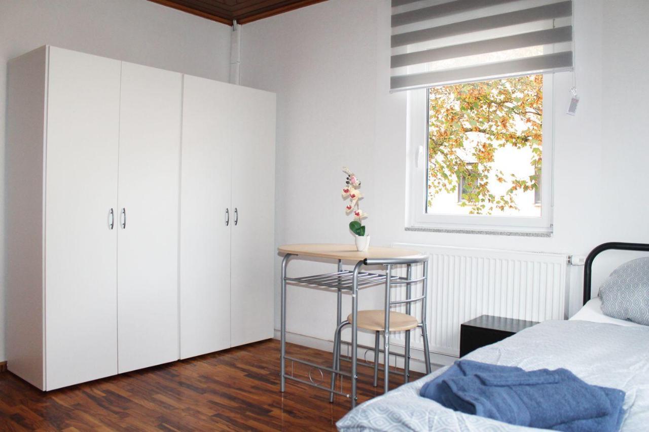 Fully Equipped Apartments Bonnigheim Exterior foto